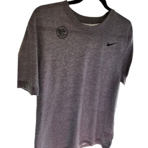 Nike Men's Shirt